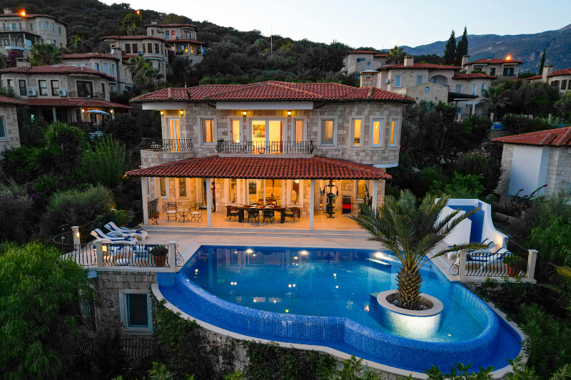 בריכת חלומות בבית – אינטקס דגם 26364 היא בריכת החלומות שמביאה את הים אל החצר שלכם